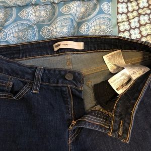 Dark Blue Levi Legging Jeans Size 29